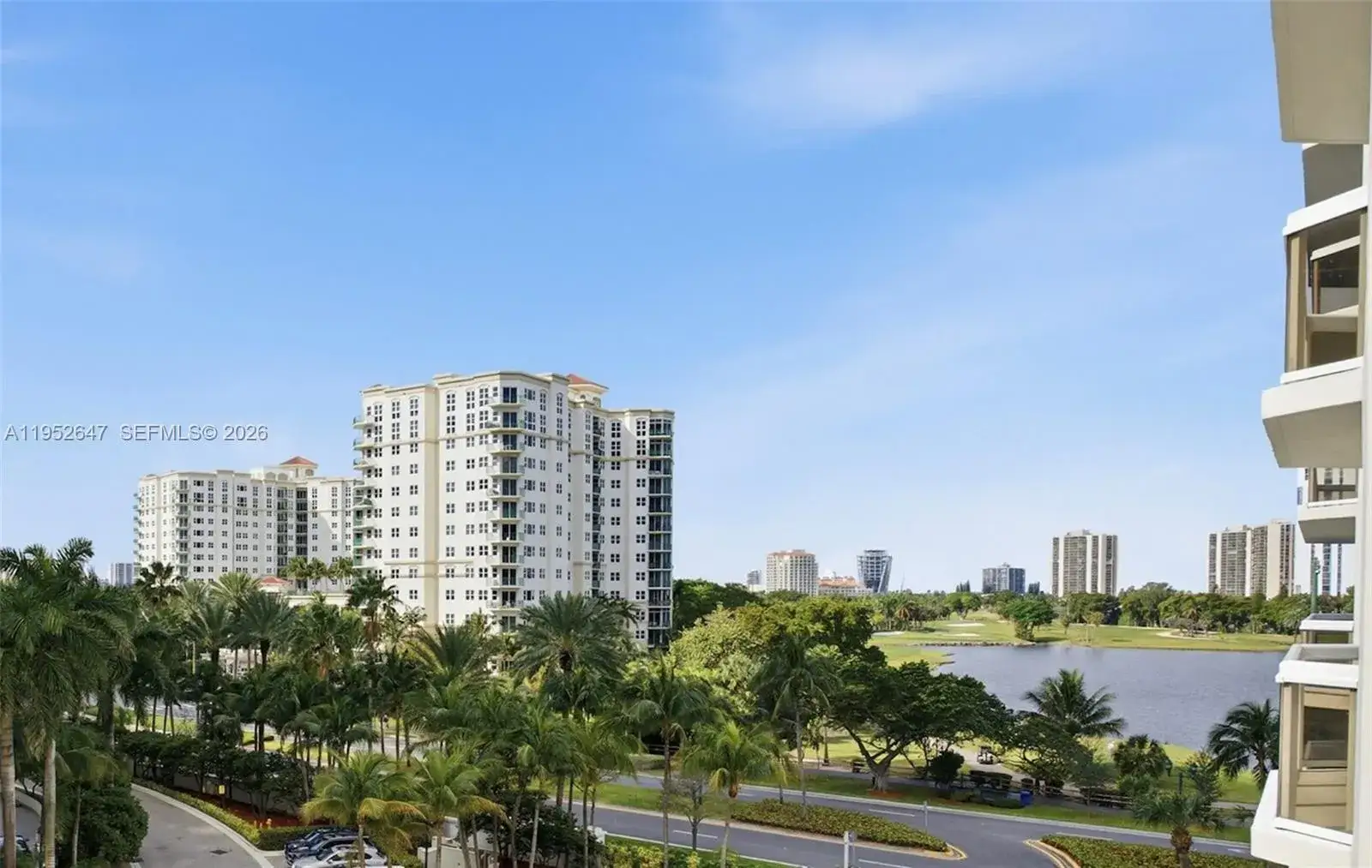 3 bedroom 2 bath Residential for sale at 20185 E Country Club Dr # 502, Aventura FL 33180