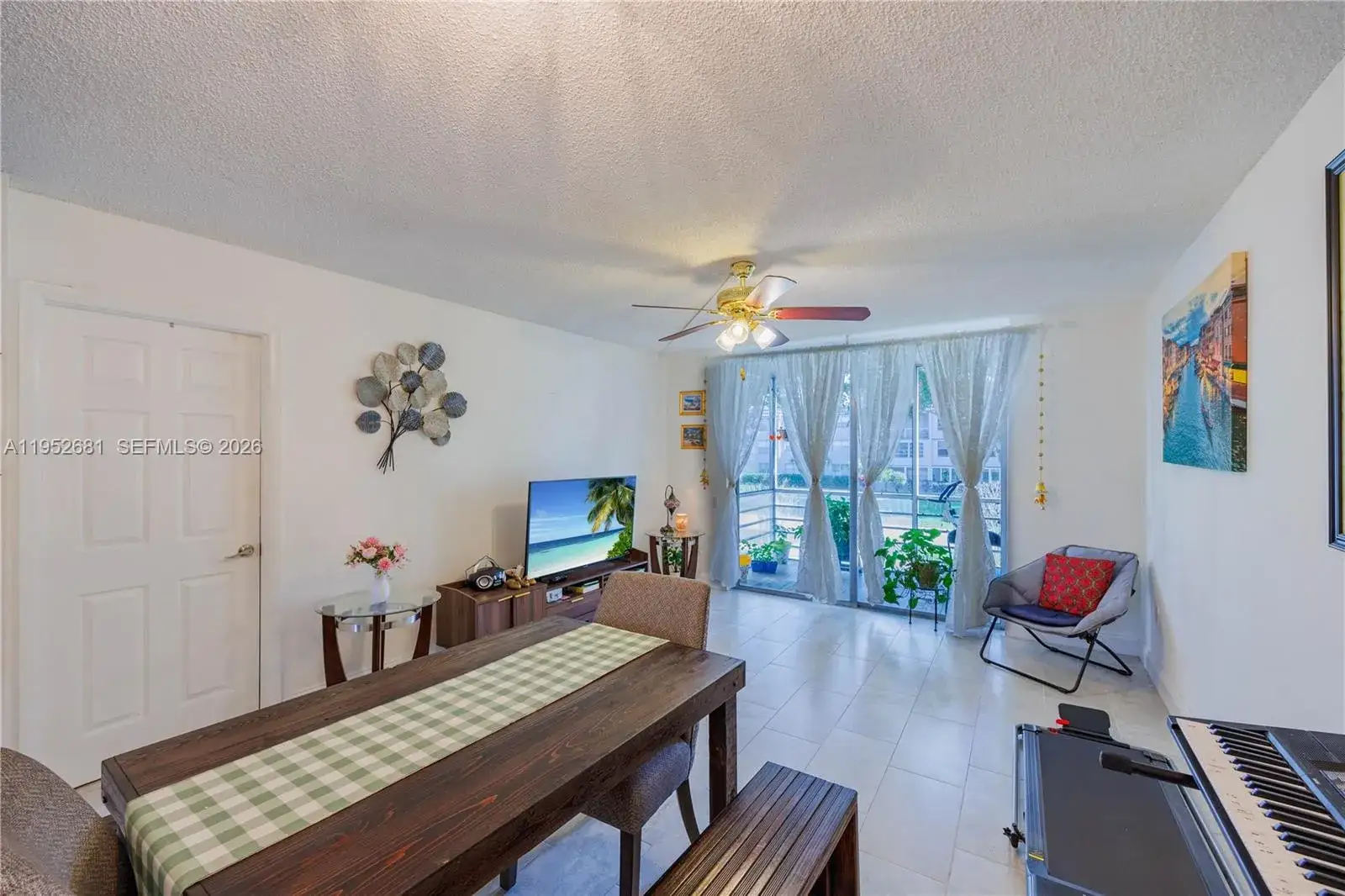 1 bedroom 1 bath Residential for sale at 9100 Lime Bay Blvd # 209, Tamarac FL 33321