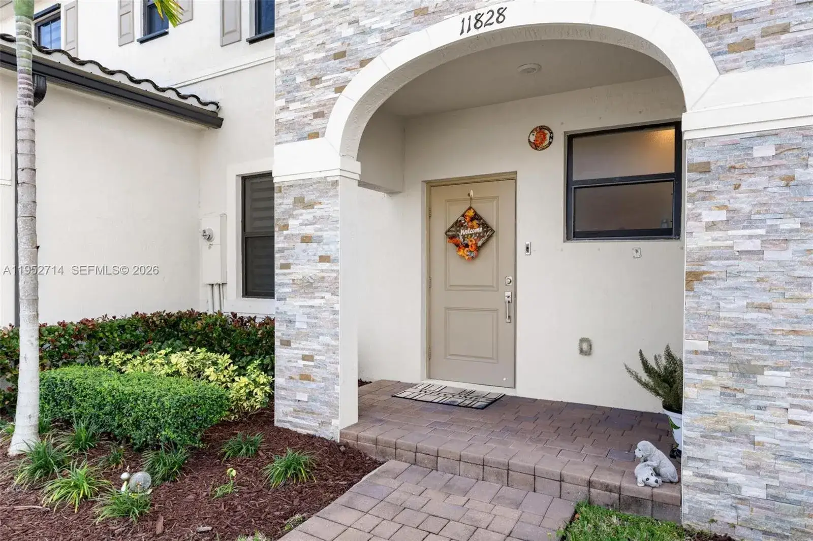 3 bedroom 2 bath Residential for sale at 11828 SW 245th Ter, Homestead FL 33032