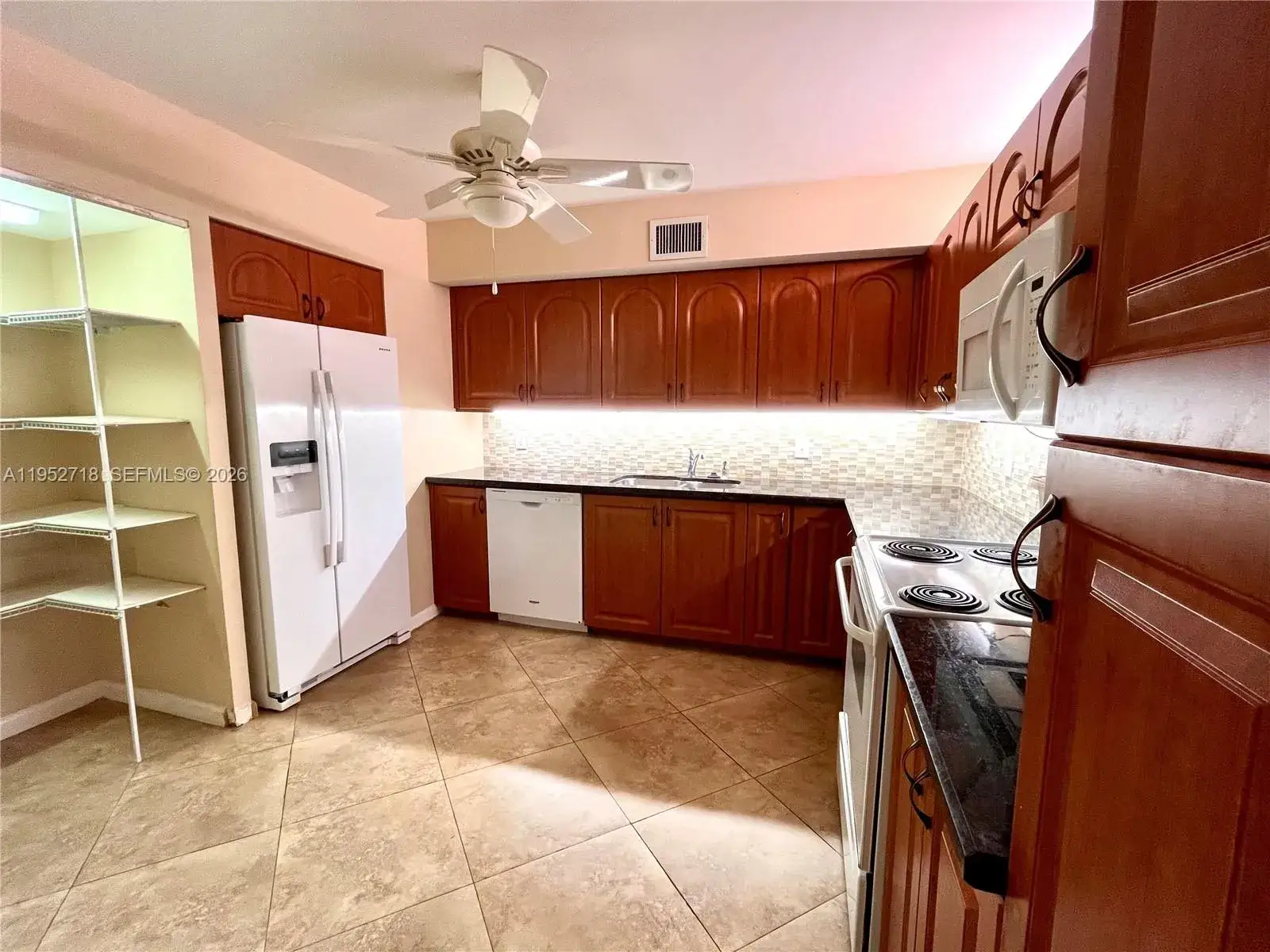 2 bedroom 2 bath Residential for sale at 2806 N 46th Ave # D537, Hollywood FL 33021