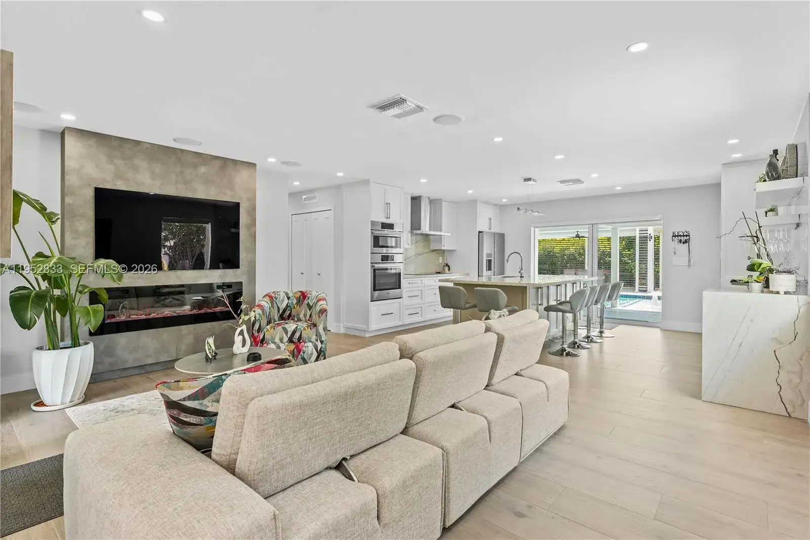 4 bedroom 4 bath Residential for sale at 7425 SW 139th Ter, Palmetto Bay FL 33158