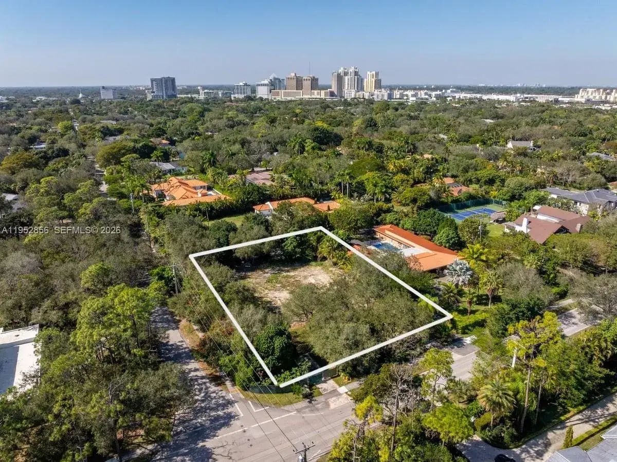 Land/Boat Docks for sale at 9790 SW 67th Ave, Pinecrest FL 33156