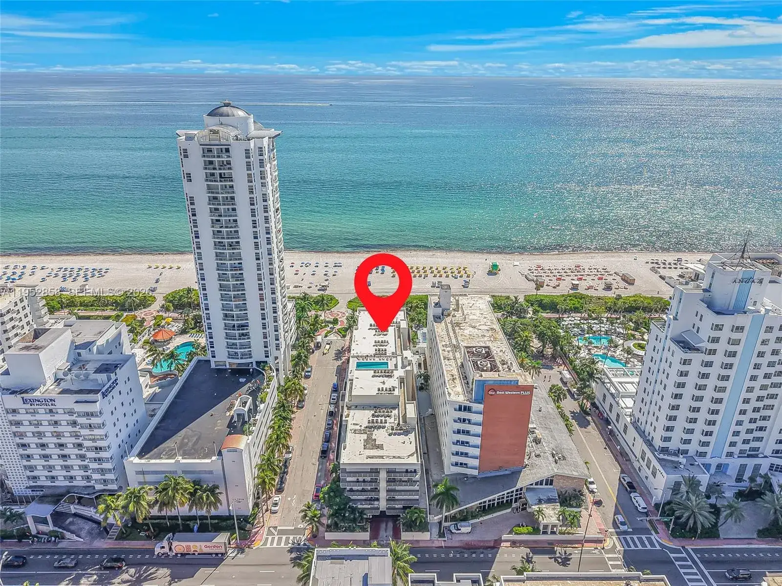 2 bedroom 2 bath Residential Lease for rent at 4141 Collins Ave # 201, Miami Beach FL 33140