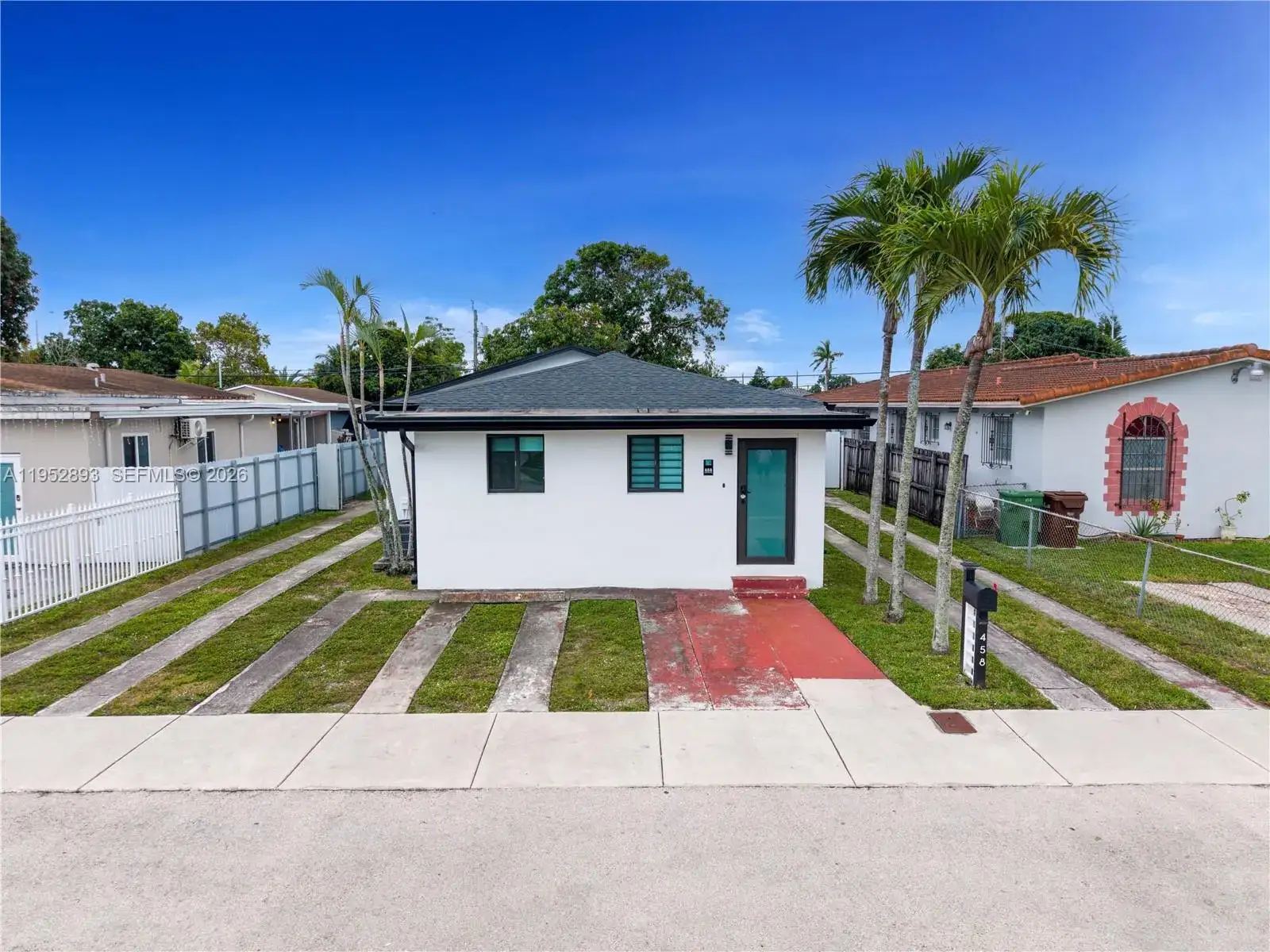 Residential Income for sale at 458 E 20th St, Hialeah FL 33013