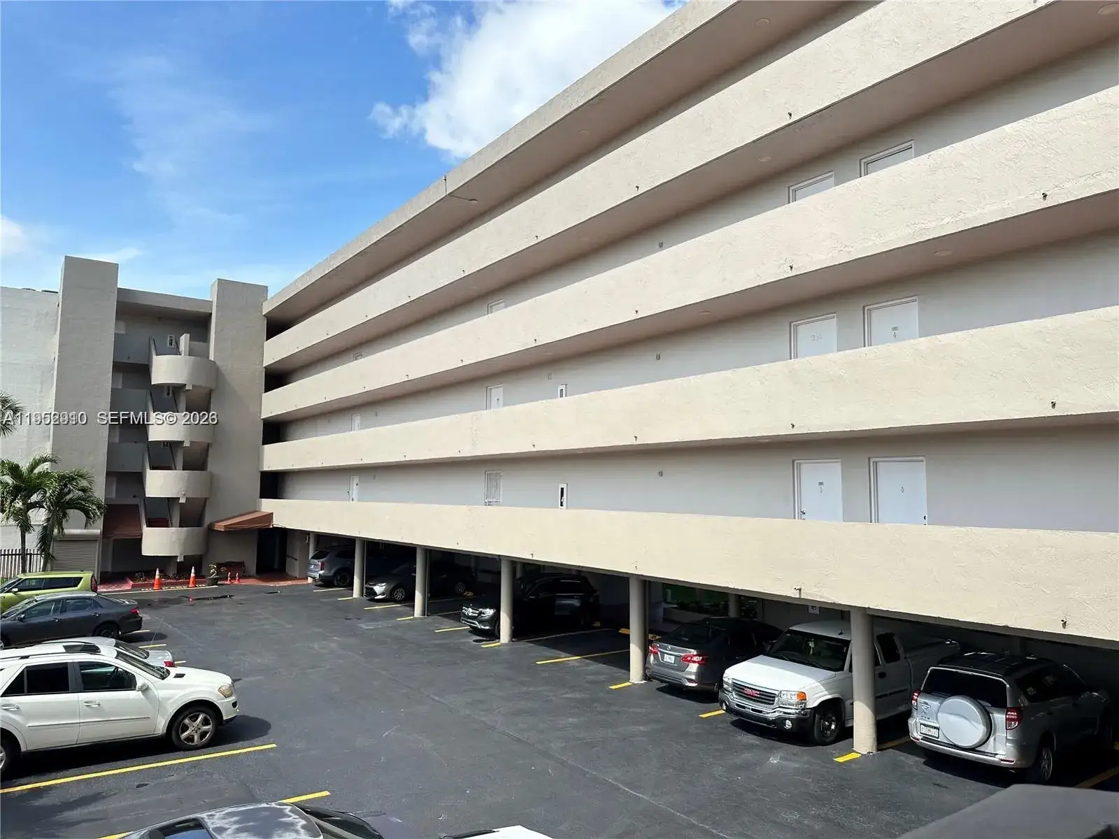2 bedroom 2 bath Residential for sale at 802 NW 87th Ave # 315, Miami FL 33172