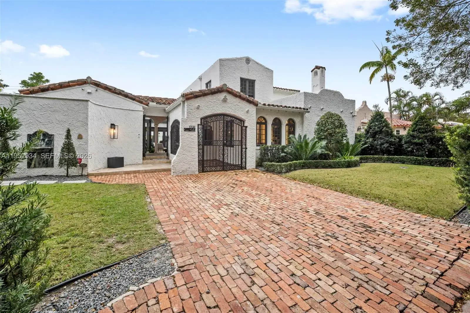 4 bedroom 4 bath Residential for sale at 1236 Obispo Ave, Coral Gables FL 33134
