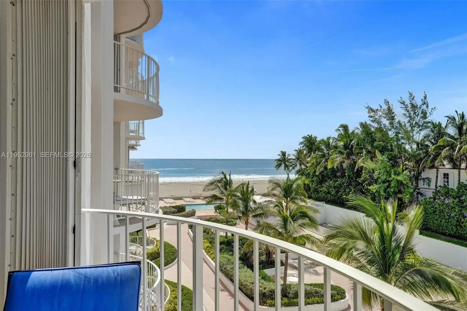 1 bedroom 1 bath Residential for sale at 2295 S Ocean Blvd # 505, Palm Beach FL 33480