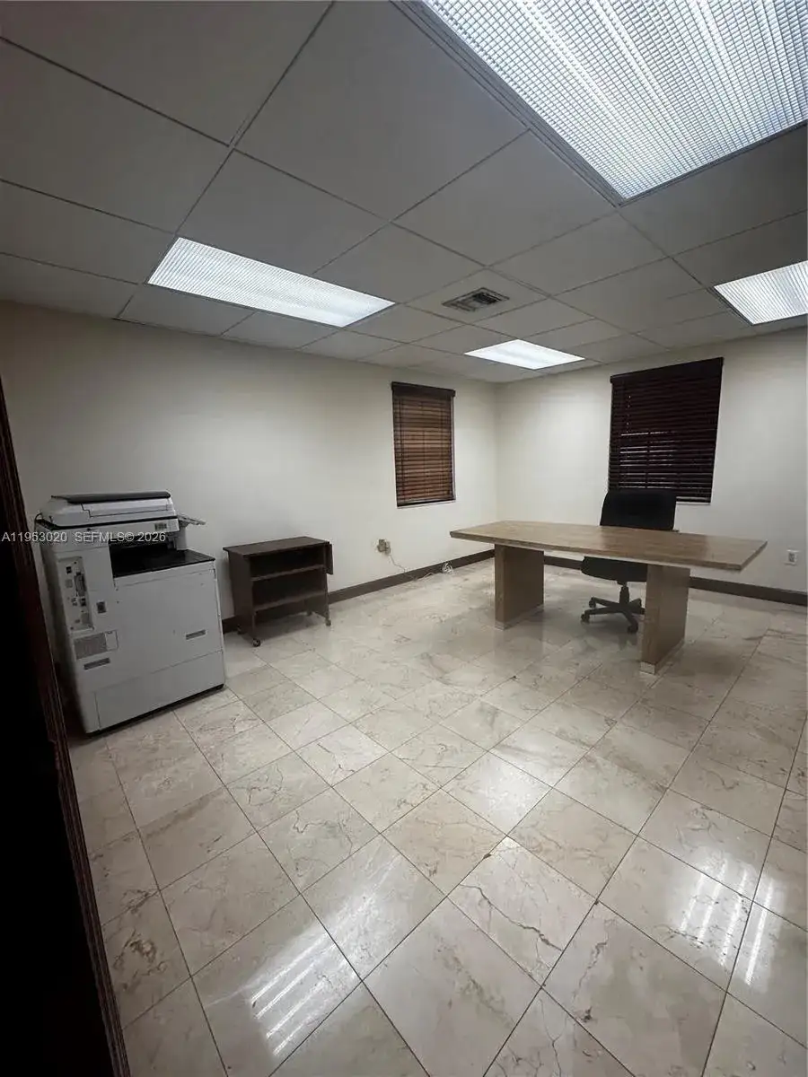 Commercial Sale for sale at 1105 SW 87th Ave, Miami FL 33174