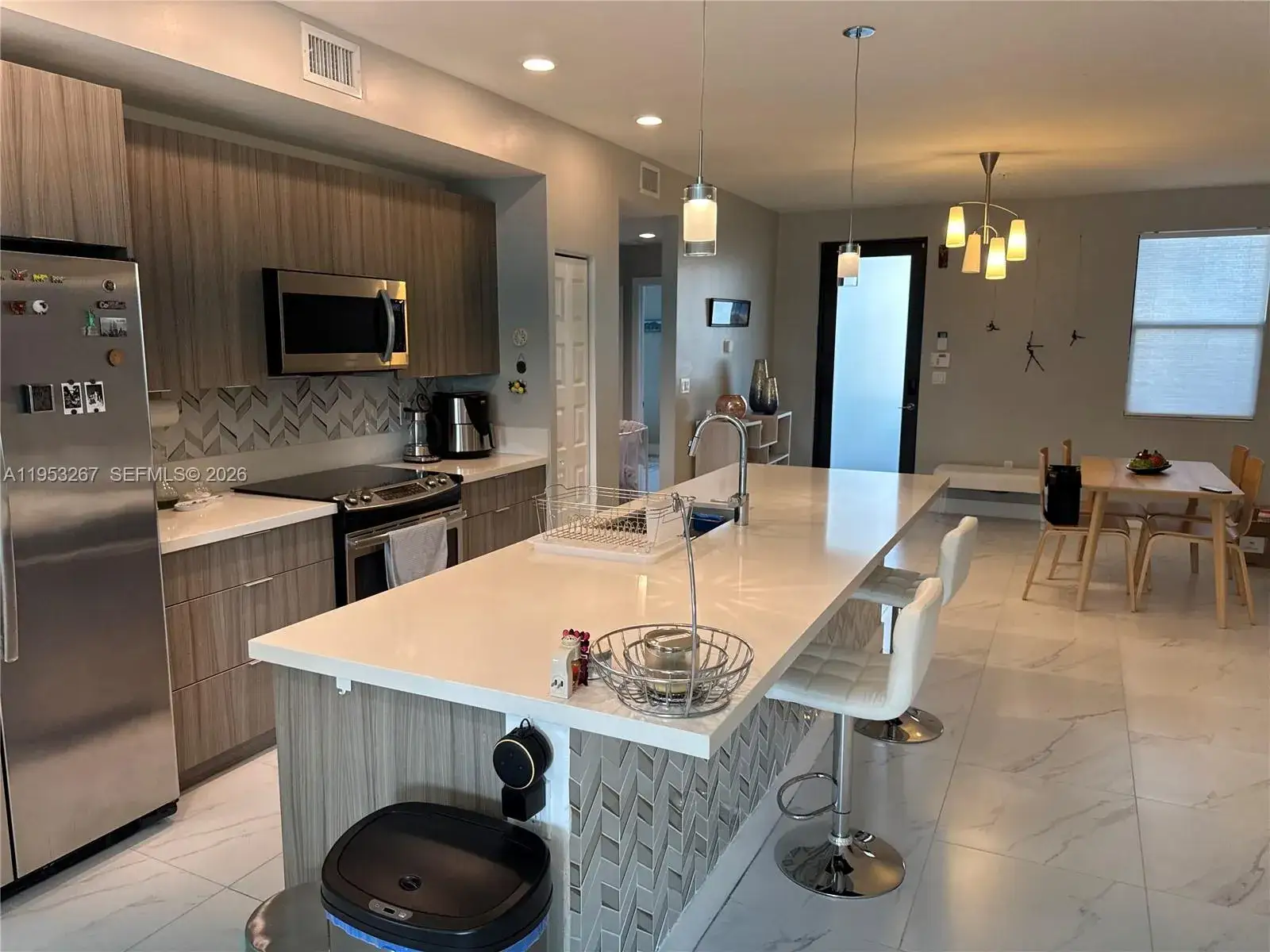 3 bedroom 2 bath Residential for sale at 7809 NW 104th Ave # 28, Doral FL 33178