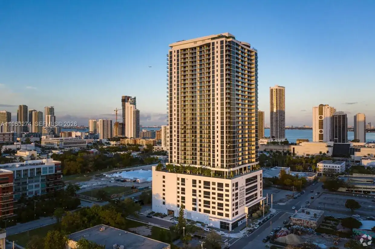1 bedroom 1 bath Residential Lease for rent at 1600 NE 1st Ave # 1018, Miami FL 33132