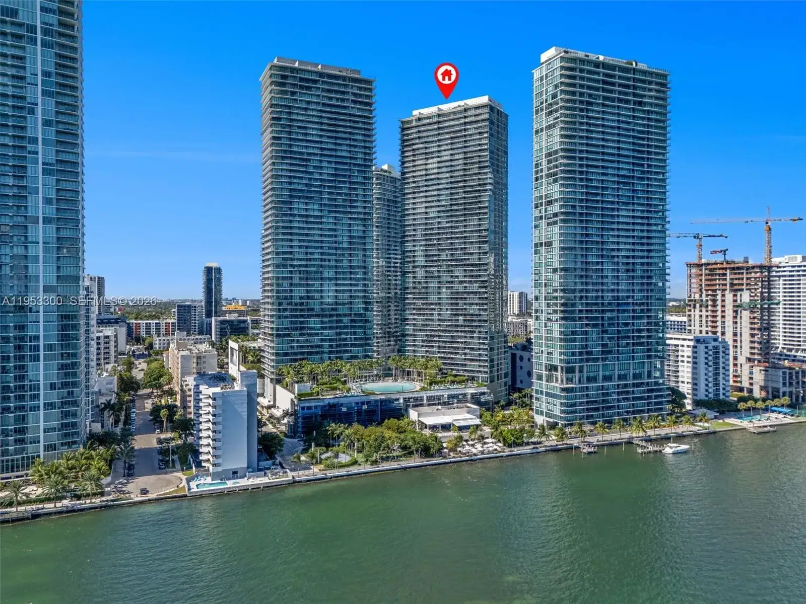 2 bedroom 3 bath Residential for sale at 650 NE 32 St # 2703, Miami FL 33137