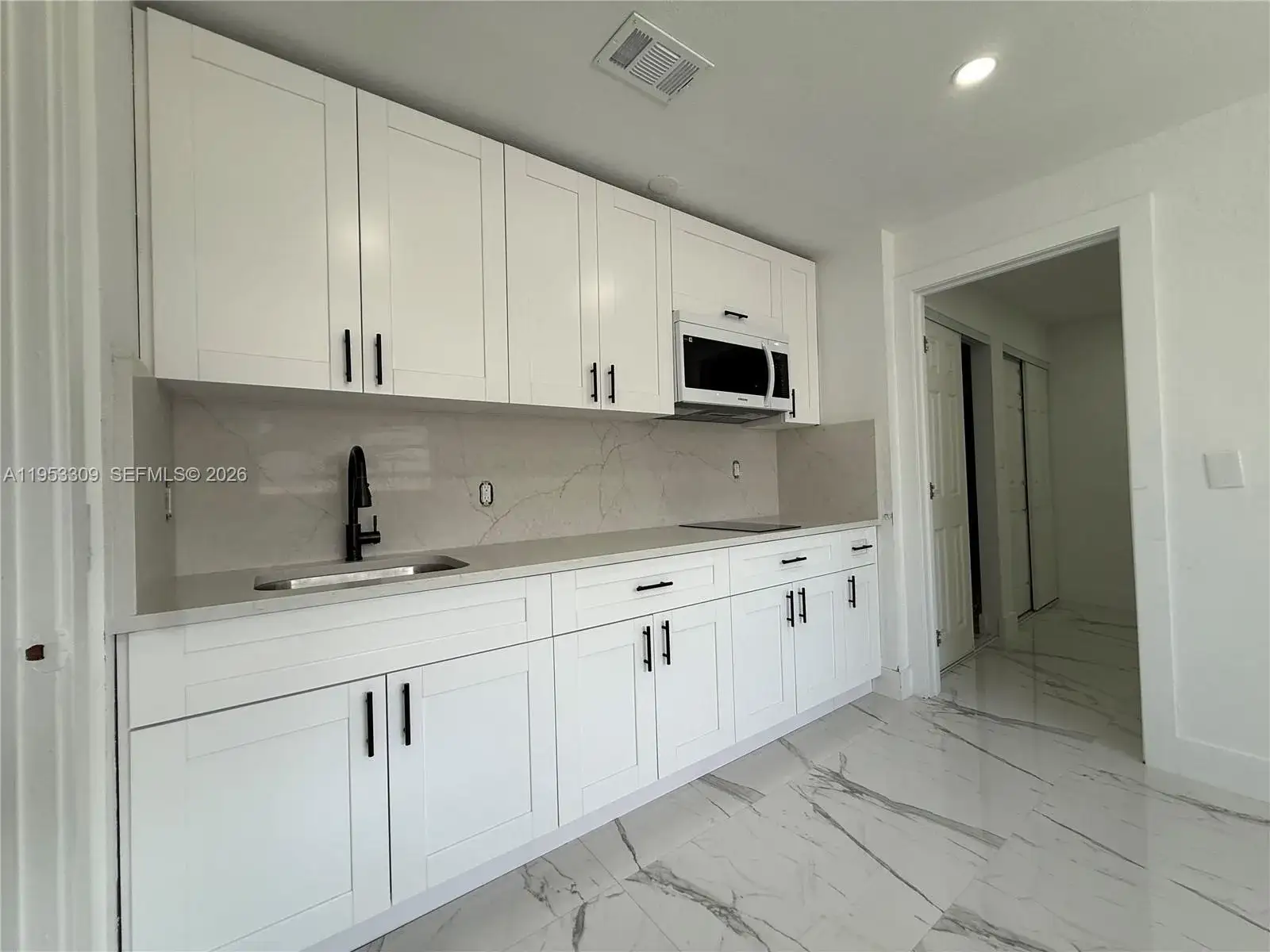 1 bedroom 1 bath Residential Lease for rent at 9824 SW 26th Ter # 2, Miami FL 33165