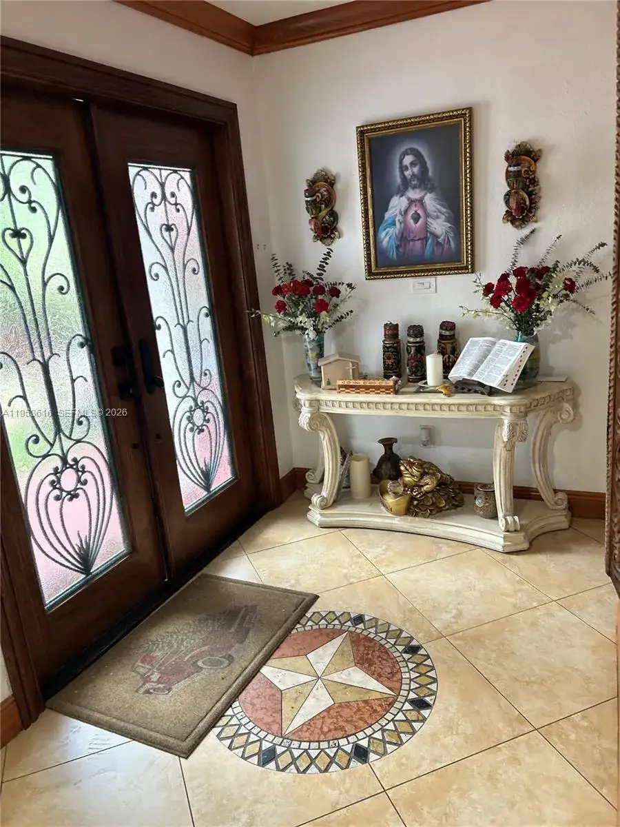 4 bedroom 2 bath Residential for sale at 2600 SW 126th Ave, Miami FL 33175
