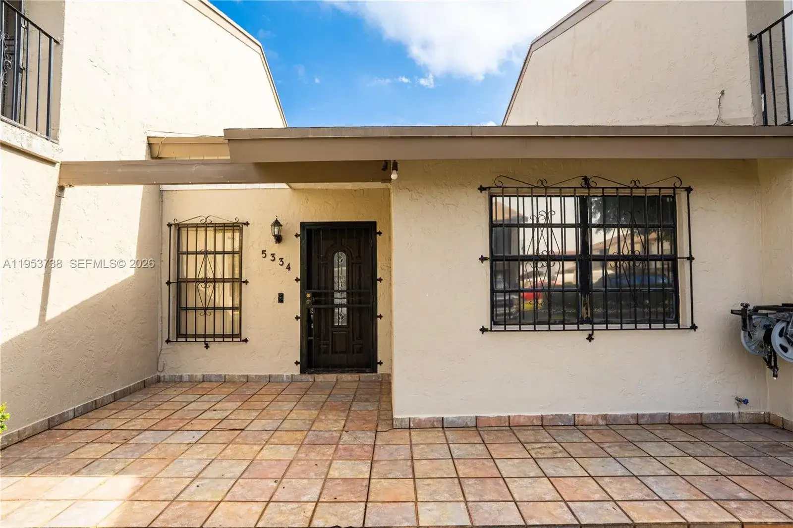 2 bedroom 2 bath Residential for sale at 5334 W 24th Ave # 131, Hialeah FL 33016