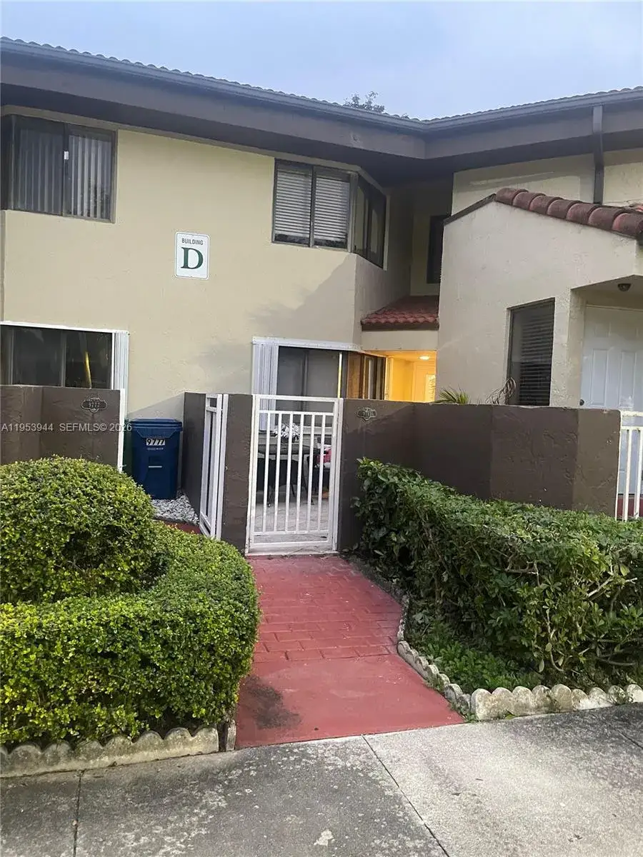 2 bedroom 2 bath Residential Lease for rent at 9781 SW 138th Ave, Miami FL 33186
