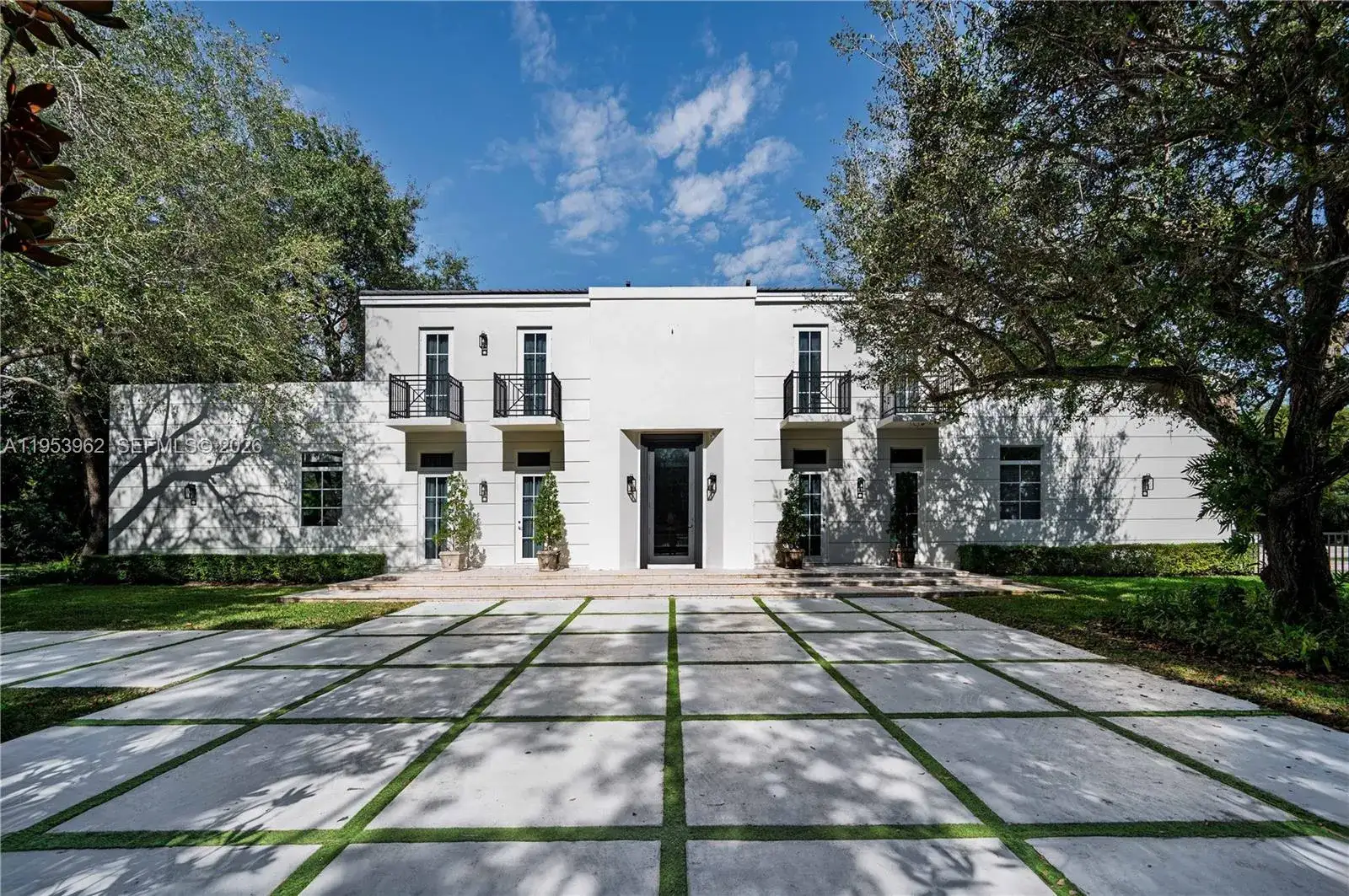 6 bedroom 6 bath Residential Lease for rent at 6355 SW 114th St, Pinecrest FL 33156