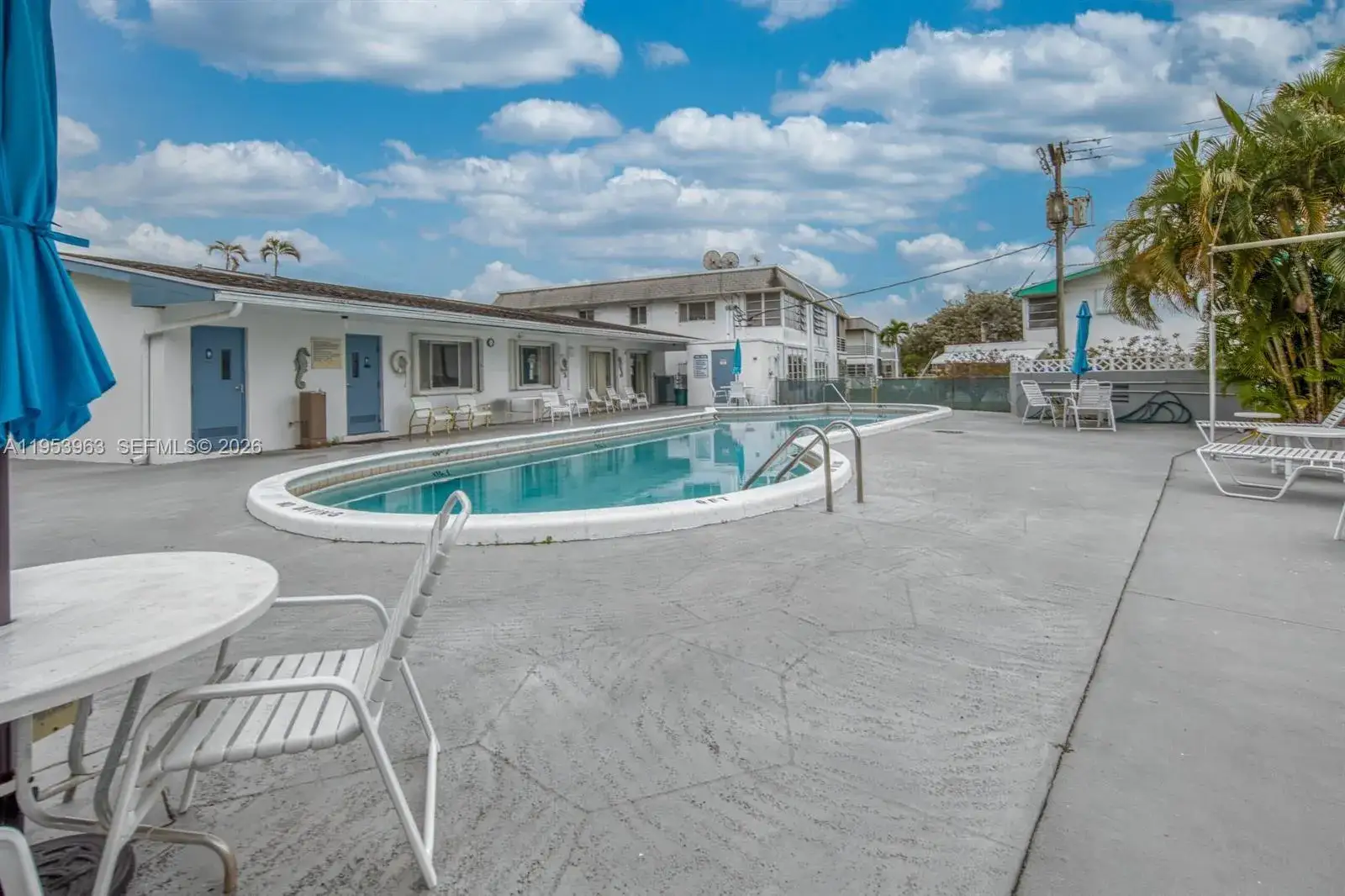 2 bedroom 1 bath Residential for sale at 2440 Lake Osborne Dr # 210, Lake Worth FL 33461