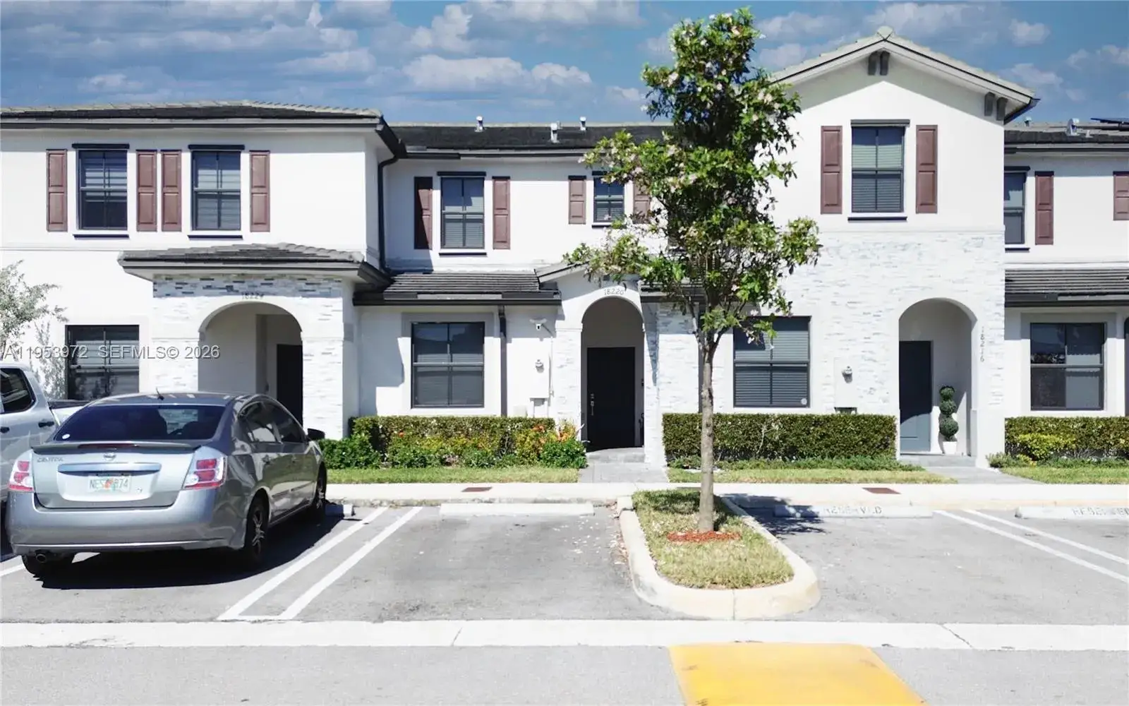 3 bedroom 3 bath Residential for sale at 18220 SW 148th Rd, Miami FL 33187