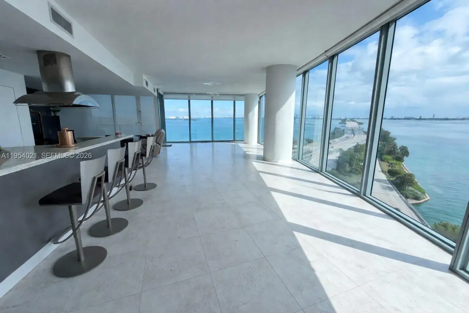 2 bedroom 3 bath Residential for sale at 601 NE 36th St # 1112, Miami FL 33137