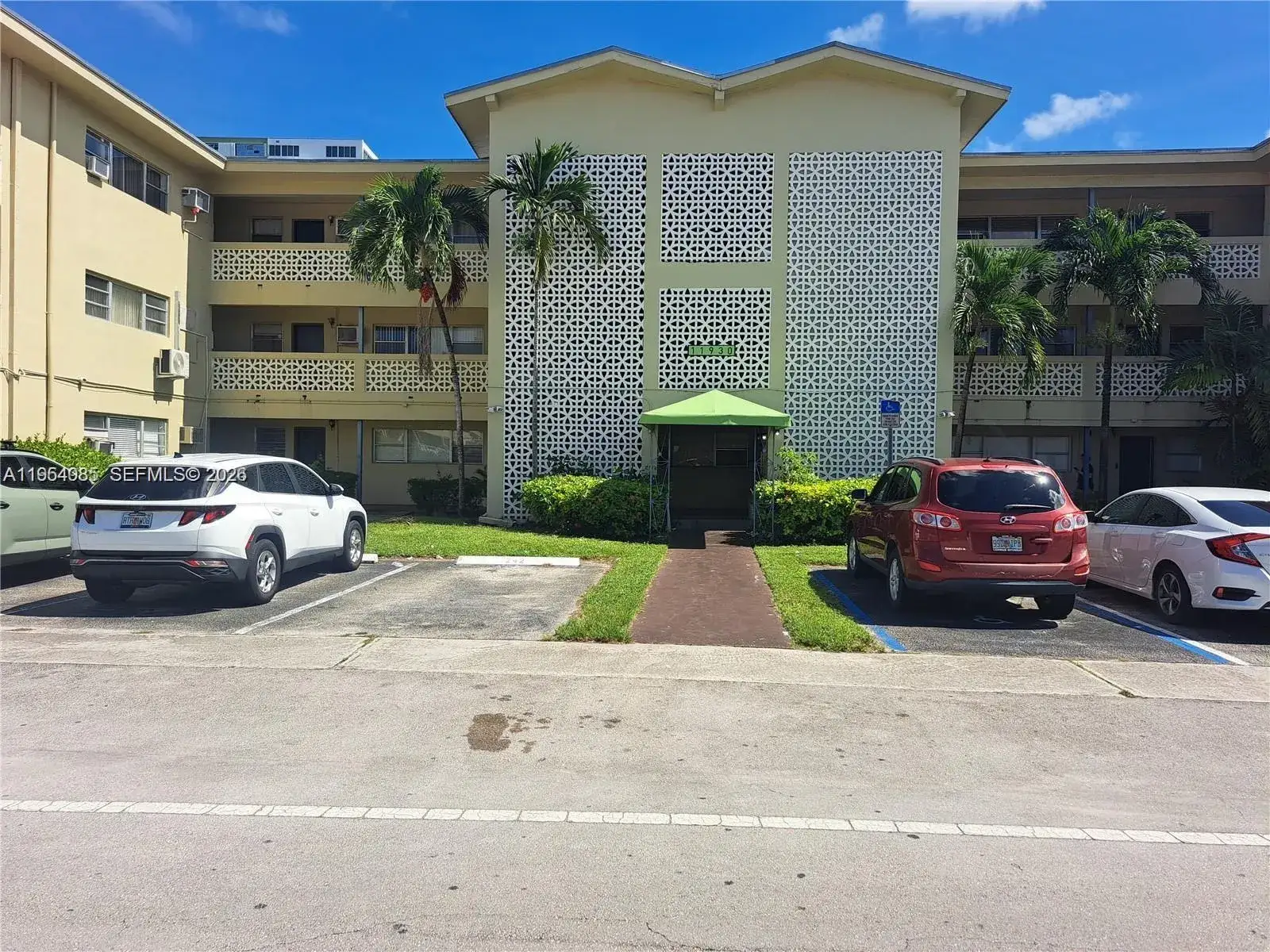 2 bedroom 1 bath Residential for sale at 11930 NE 19th Dr # 2, North Miami FL 33181