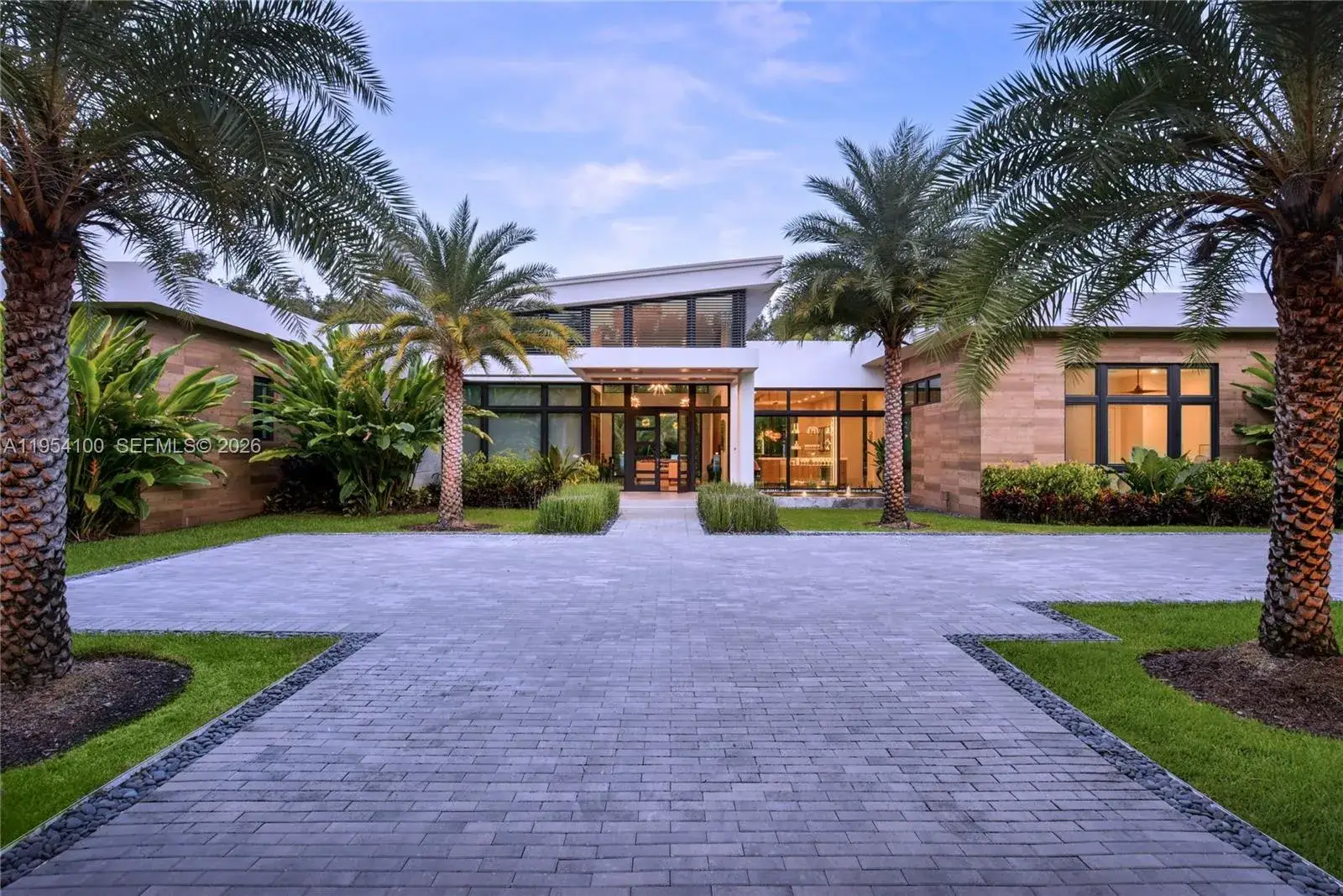 5 bedroom 5 bath Residential for sale at 11050 SW 69th Ave, Pinecrest FL 33156