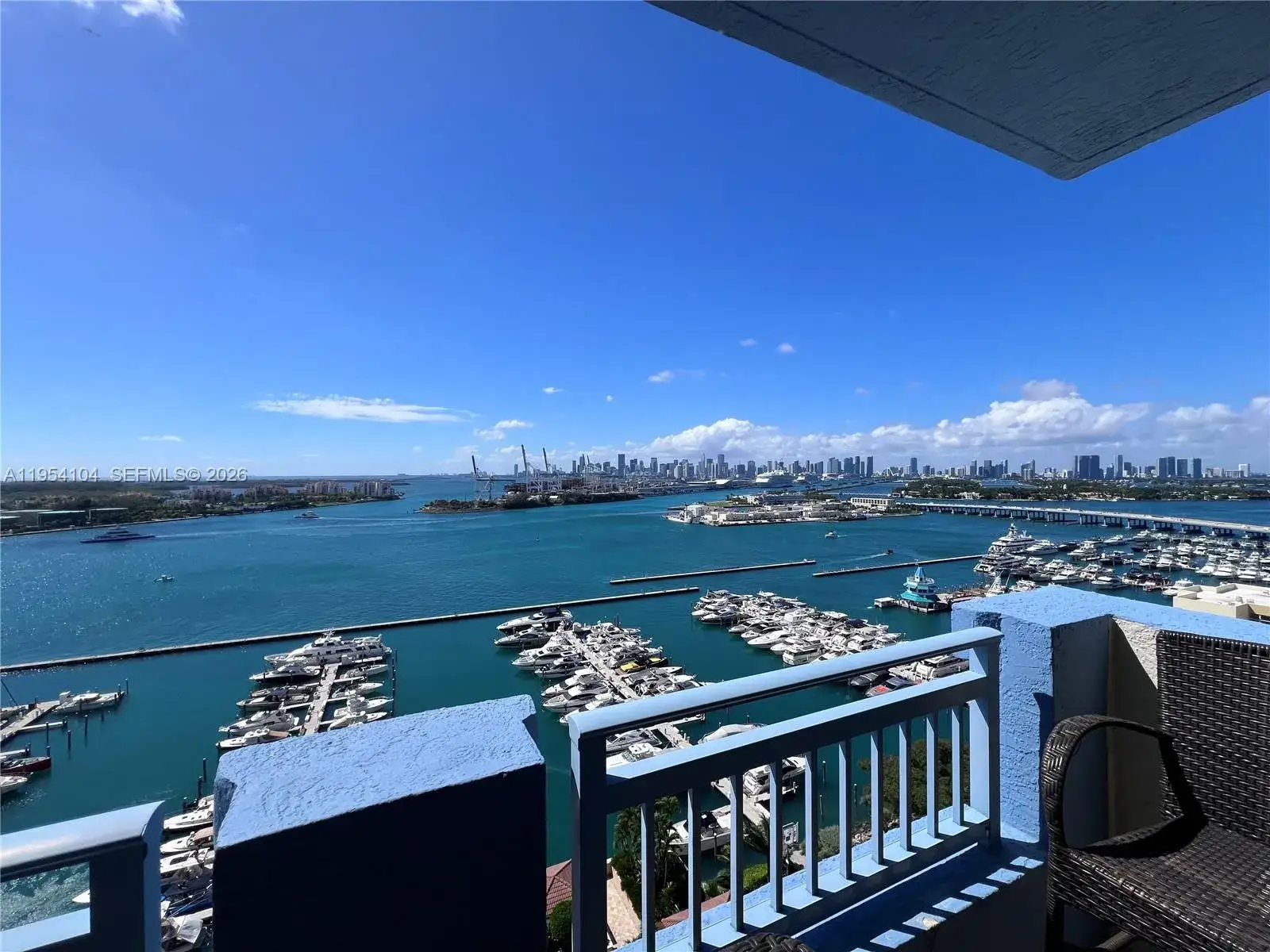 2 bedroom 2 bath Residential for sale at 90 Alton Rd # 2110, Miami Beach FL 33139