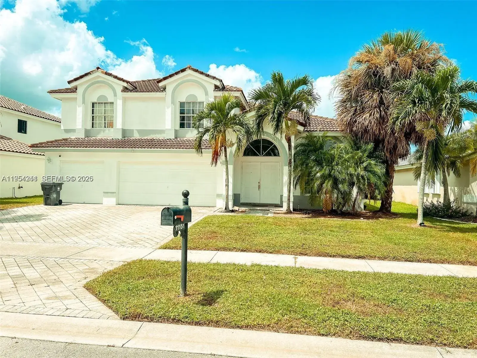 5 bedroom 3 bath Residential for sale at 11151 Nantucket Bay Ct, Wellington FL 33414