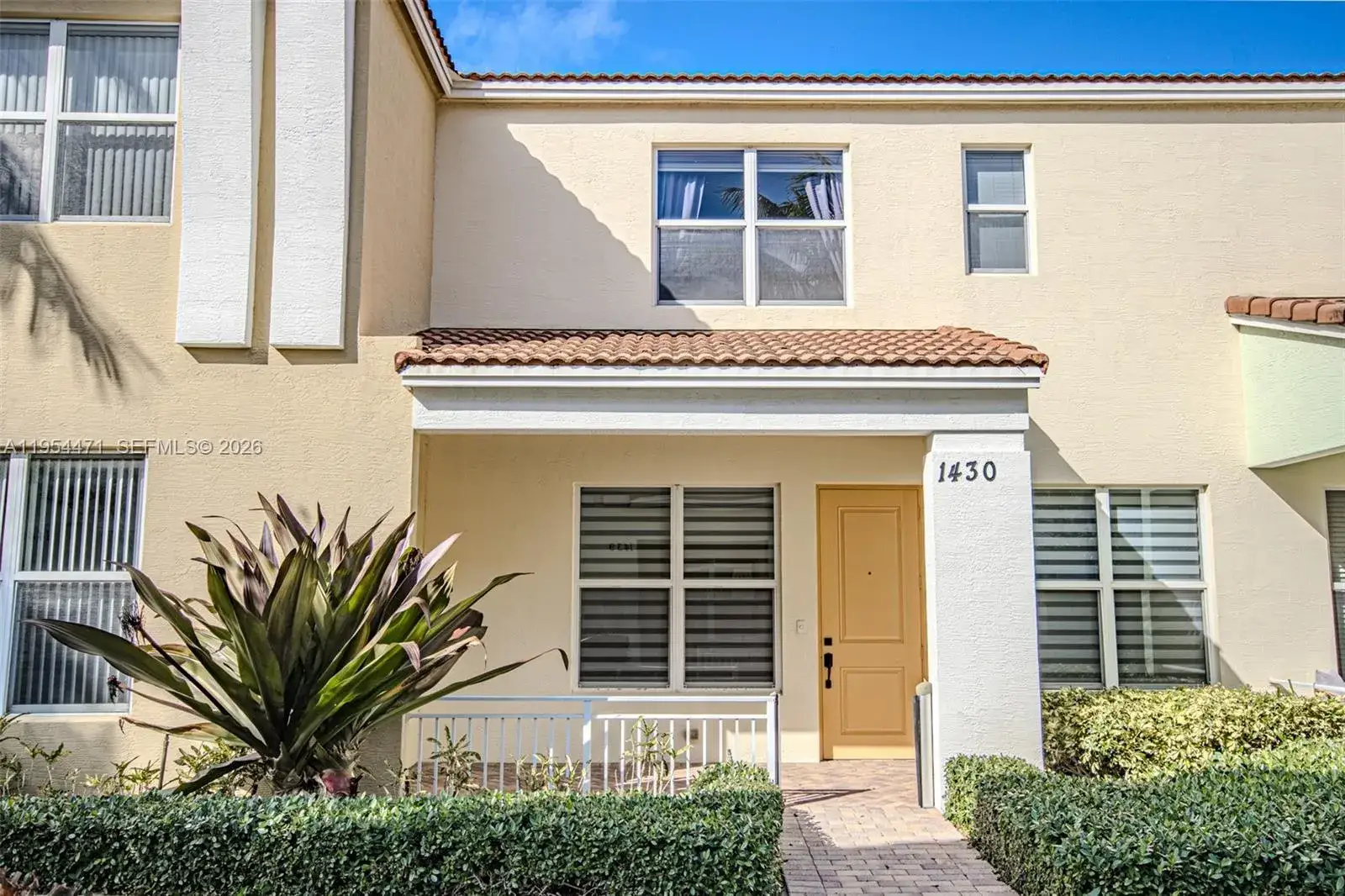 2 bedroom 2 bath Residential for sale at 1430 NW 48th Drive # 1430, Boca Raton FL 33431