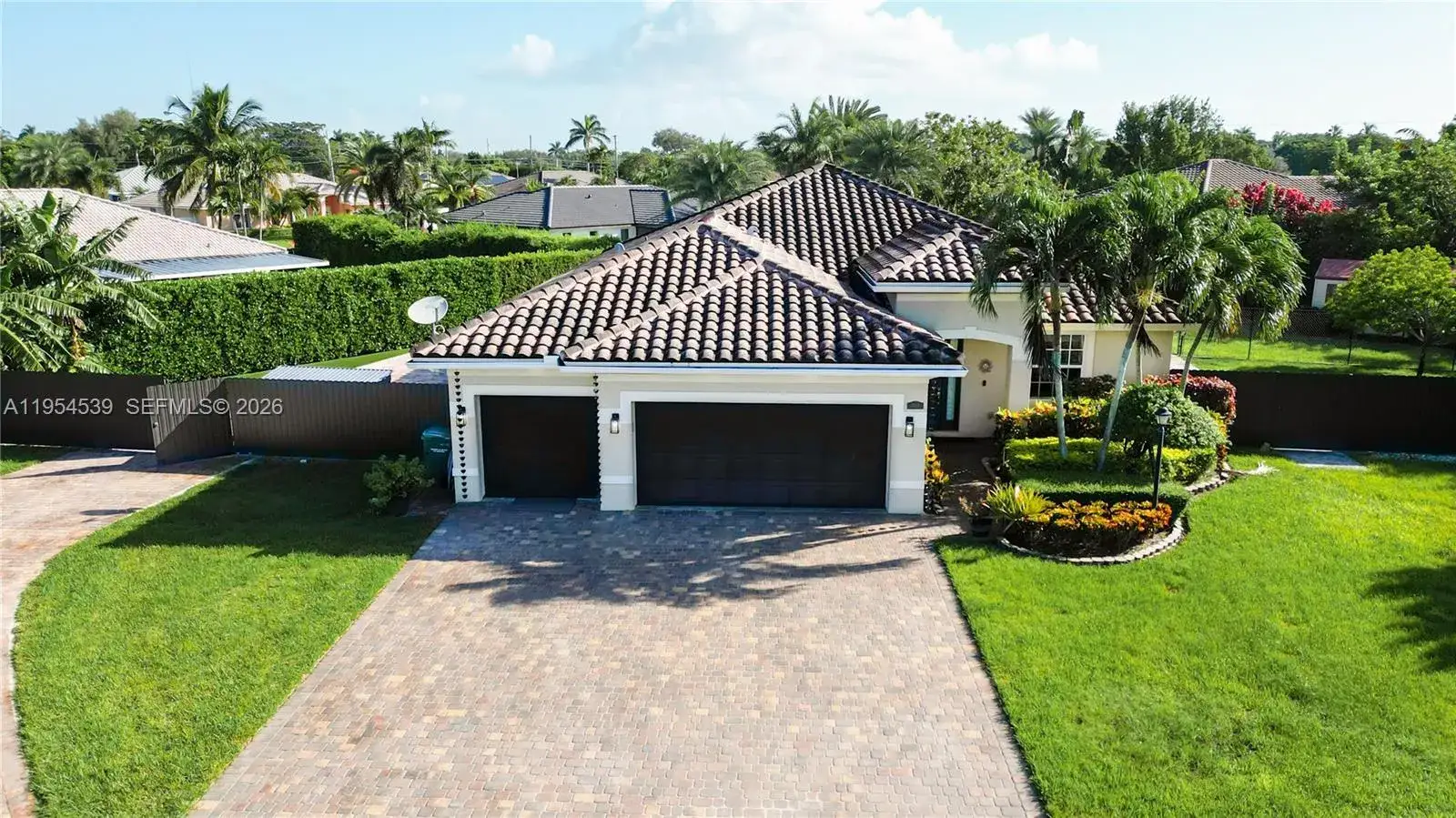 4 bedroom 3 bath Residential for sale at 2133 NW 14th Pl, Homestead FL 33030