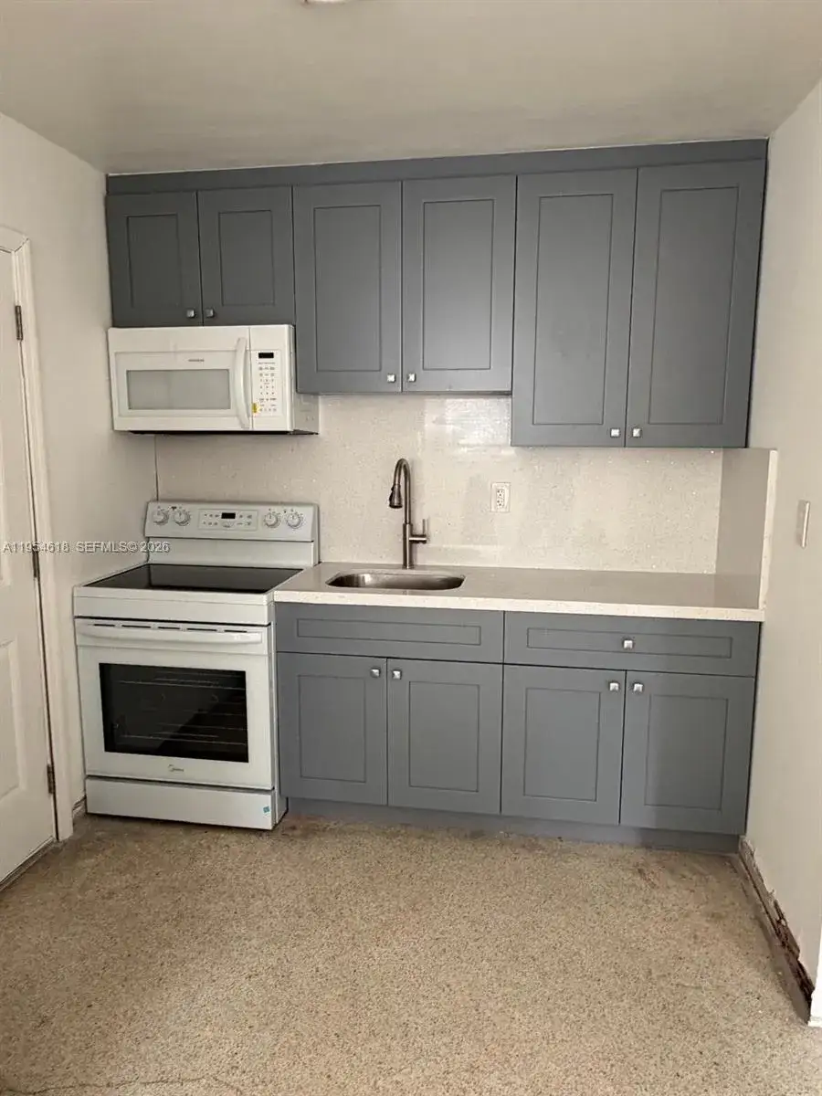 1 bedroom 1 bath Residential Lease for rent at 1608 SW 4th St # 9, Miami FL 33135