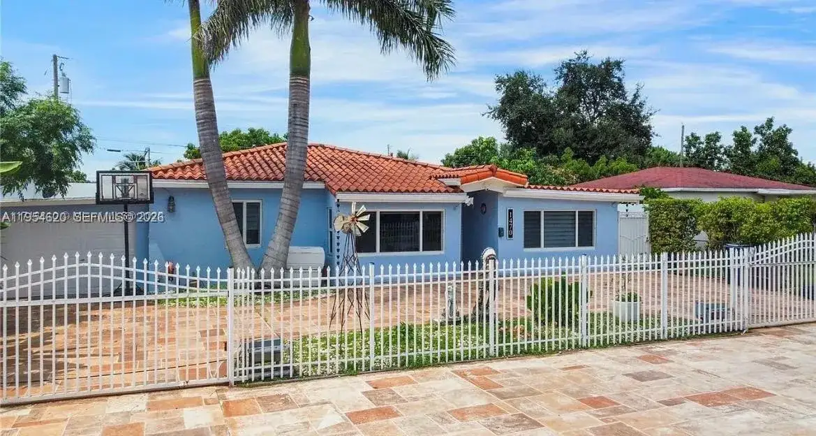 5 bedroom 4 bath Residential for sale at 1470 SW 73rd Pl, Miami FL 33144