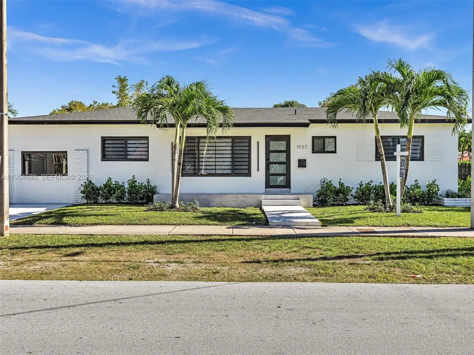 3 bedroom 3 bath Residential for sale at 1937 SW 16th Ave, Miami FL 33145