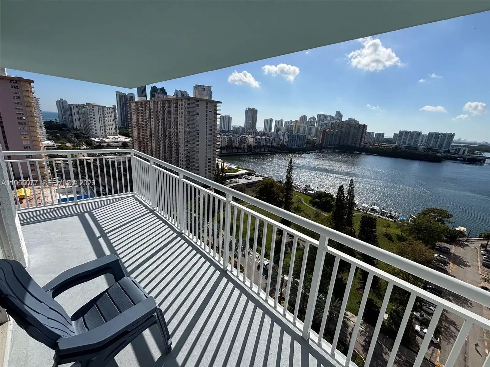 2 bedroom 2 bath Residential for sale at 301 174th St # 1912, Sunny Isles Beach FL 33160