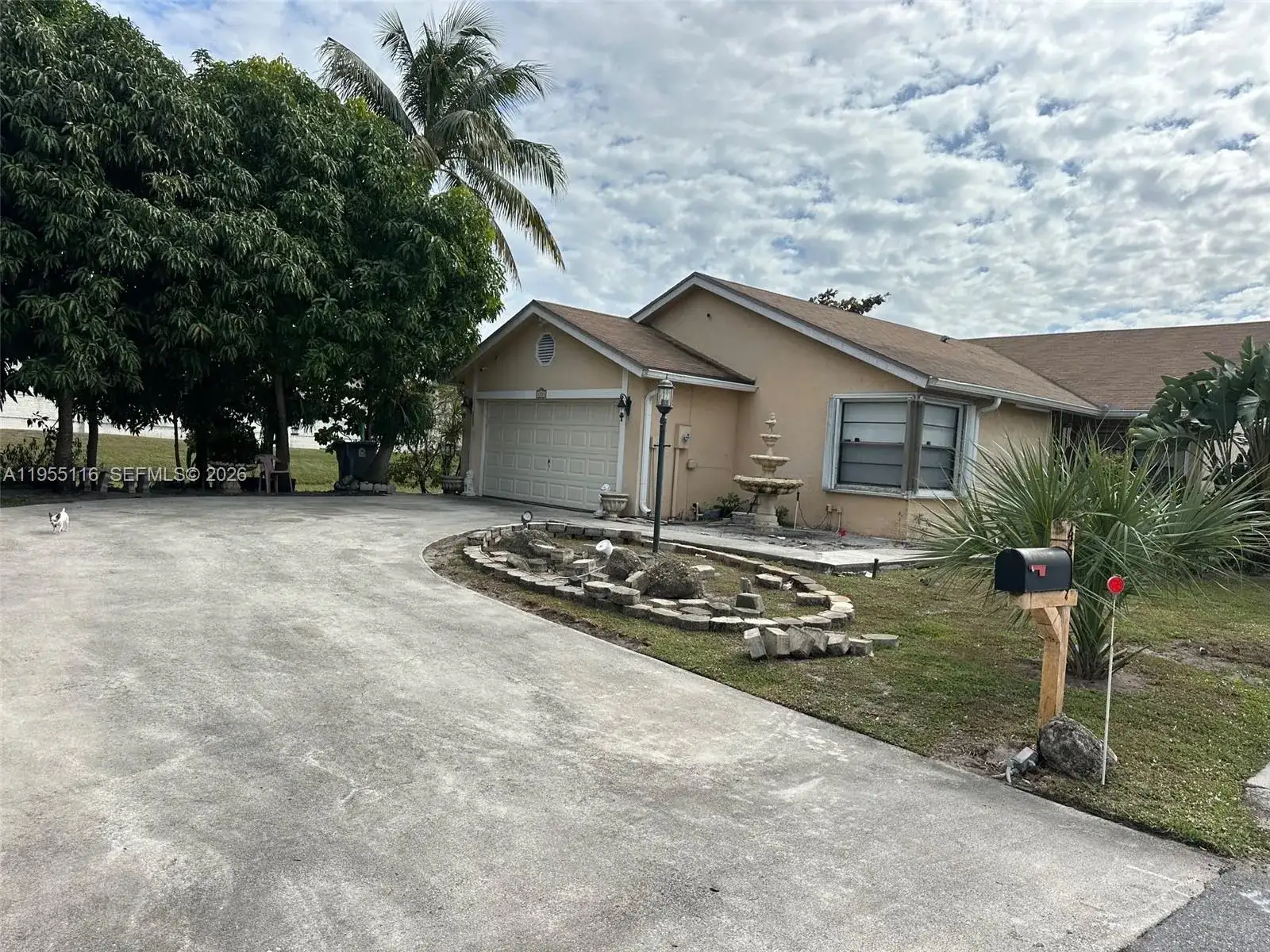 3 bedroom 2 bath Residential for sale at 4559 WILLOW POND CT E, Palm Beach FL 33417