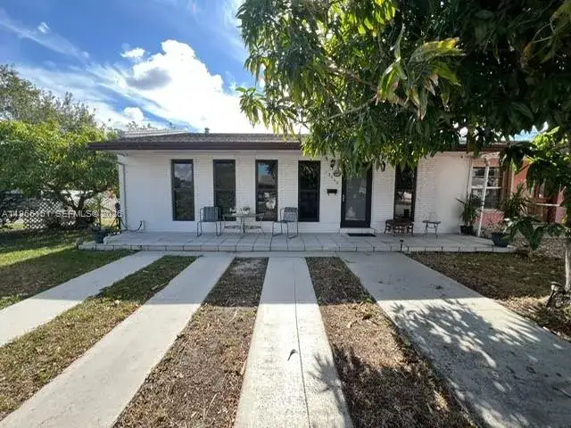 3 bedroom 1 bath Residential for sale at 13002 SW 48th St, Miami FL 33175