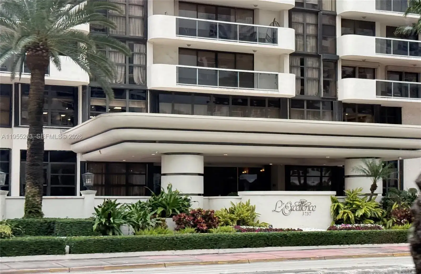 2 bedroom 2 bath Residential for sale at 5757 Collins Ave # 501, Miami Beach FL 33140