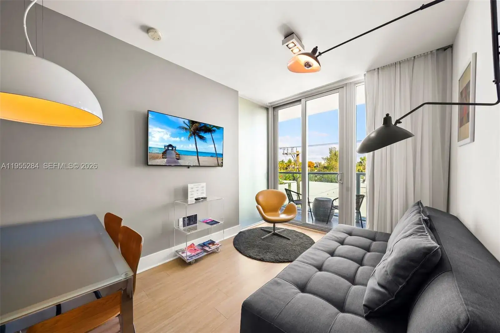 1 bedroom 1 bath Residential for sale at 1215 West Ave # 408, Miami Beach FL 33139