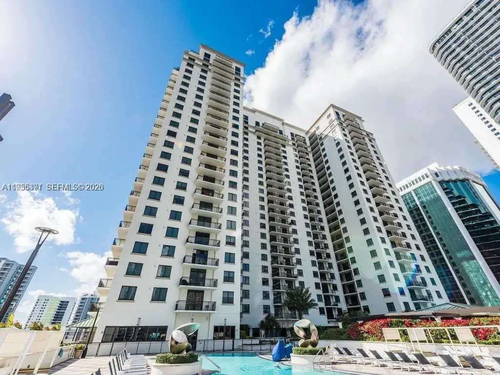 2 bedroom 2 bath Residential for sale at 999 SW 1st Ave # 2302, Miami FL 33130