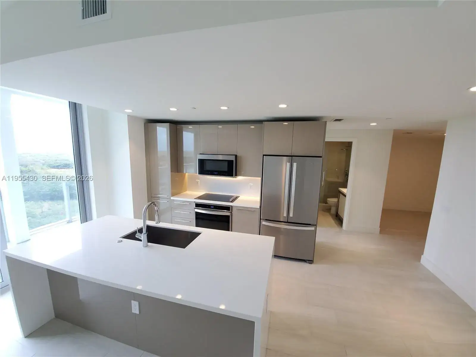 3 bedroom 3 bath Residential for sale at 2000 Metropica Way # 1401, Sunrise FL 33323