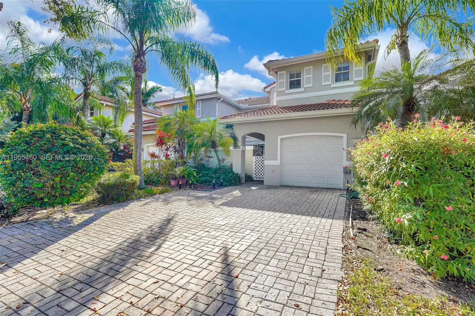 3 bedroom 2 bath Residential for sale at 1120 Cliffrose St, Hollywood FL 33019