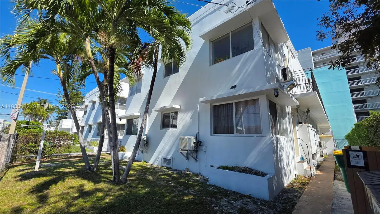 1 bedroom 1 bath Residential Lease for rent at 7629 Dickens Ave # 7, Miami Beach FL 33141