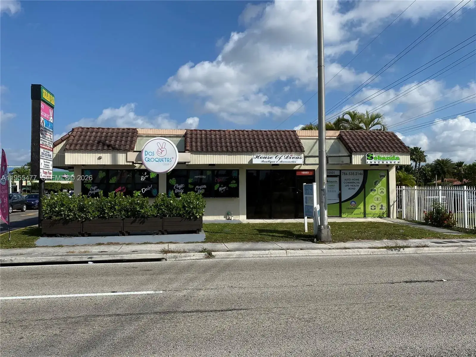 Commercial Sale for sale at 10509 SW 40th St # 10509, Miami FL 33165