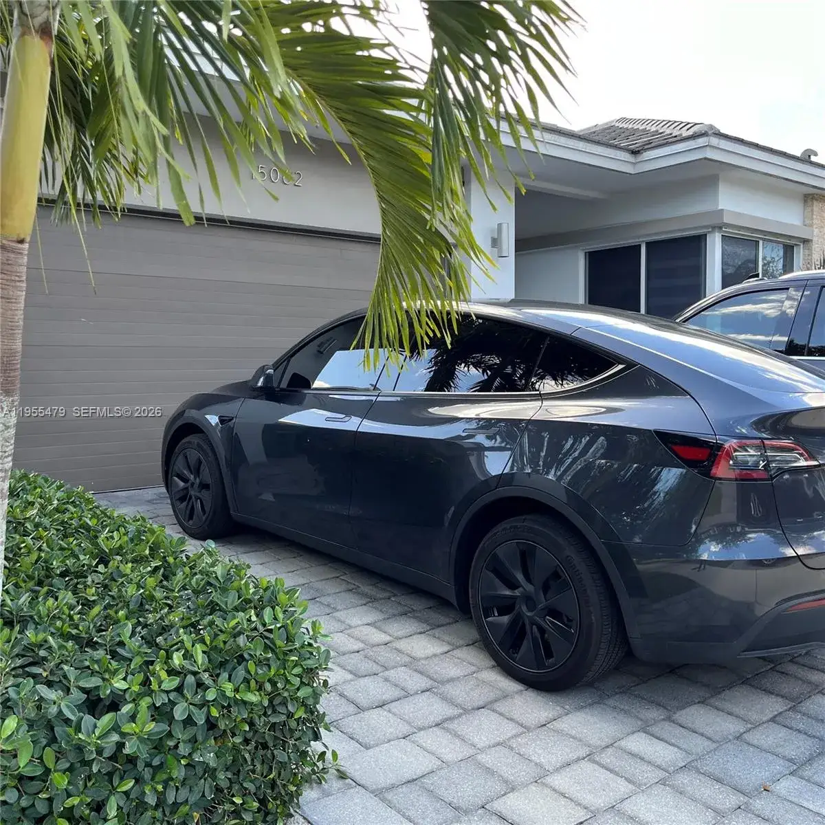 4 bedroom 3 bath Residential for sale at 15062 SW 177th Ter, Miami FL 33187