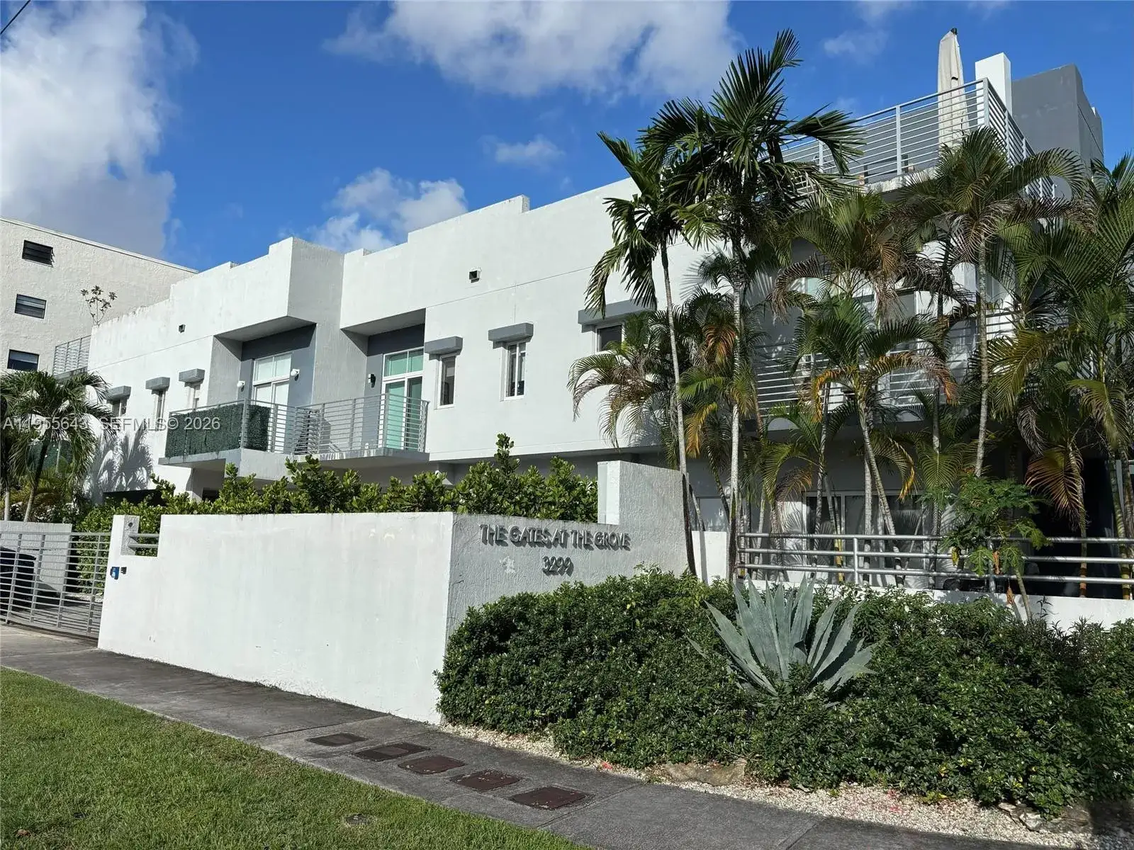1 bath Residential Lease for rent at 3299 Bird Ave # 5, Miami FL 33133
