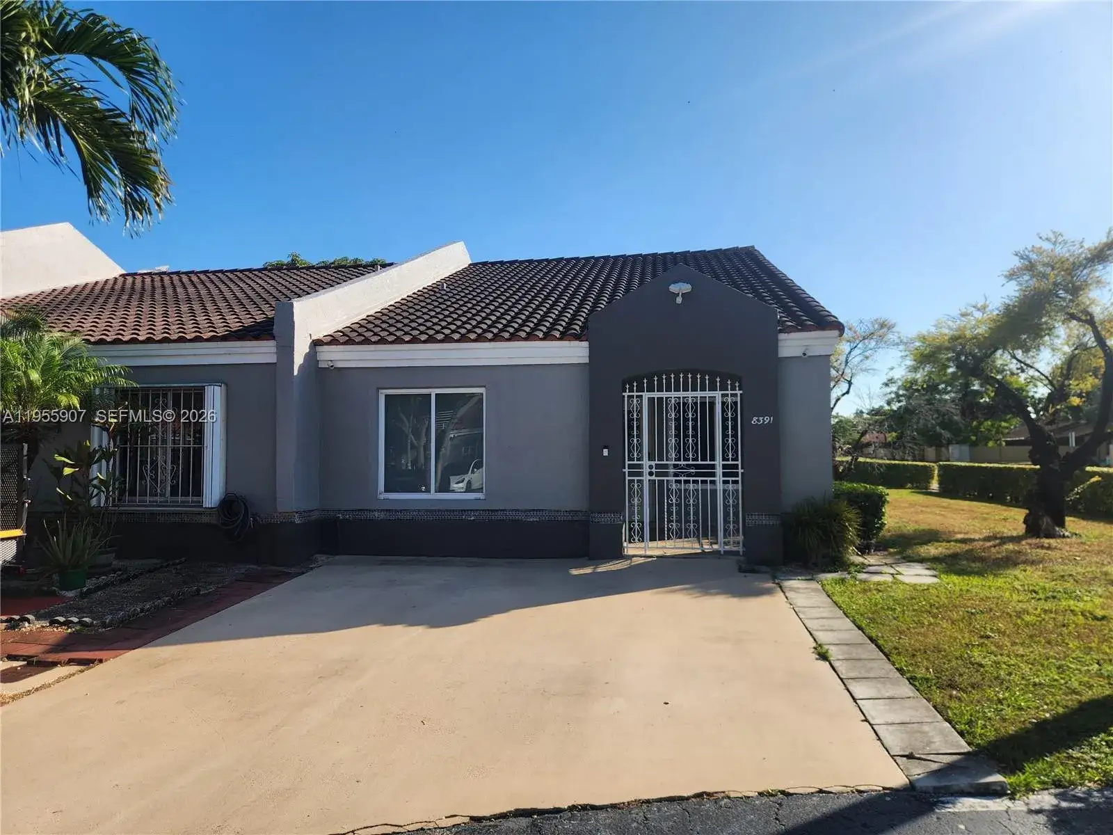 2 bedroom 2 bath Residential for sale at 8391 SW 148th Ave, Miami FL 33193