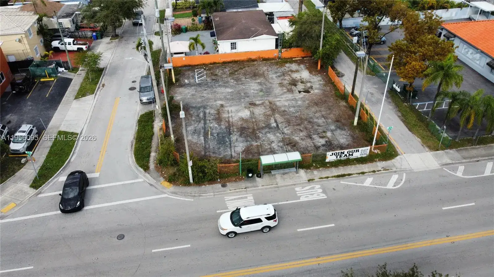 Commercial Land for sale at 705 NW 18th Pl, Miami FL 33125
