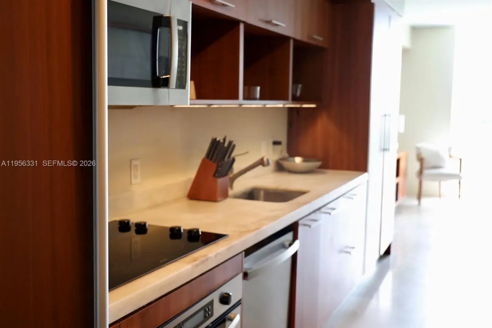 1 bath Residential Lease for rent at 50 Biscayne Blvd # 711, Miami FL 33132