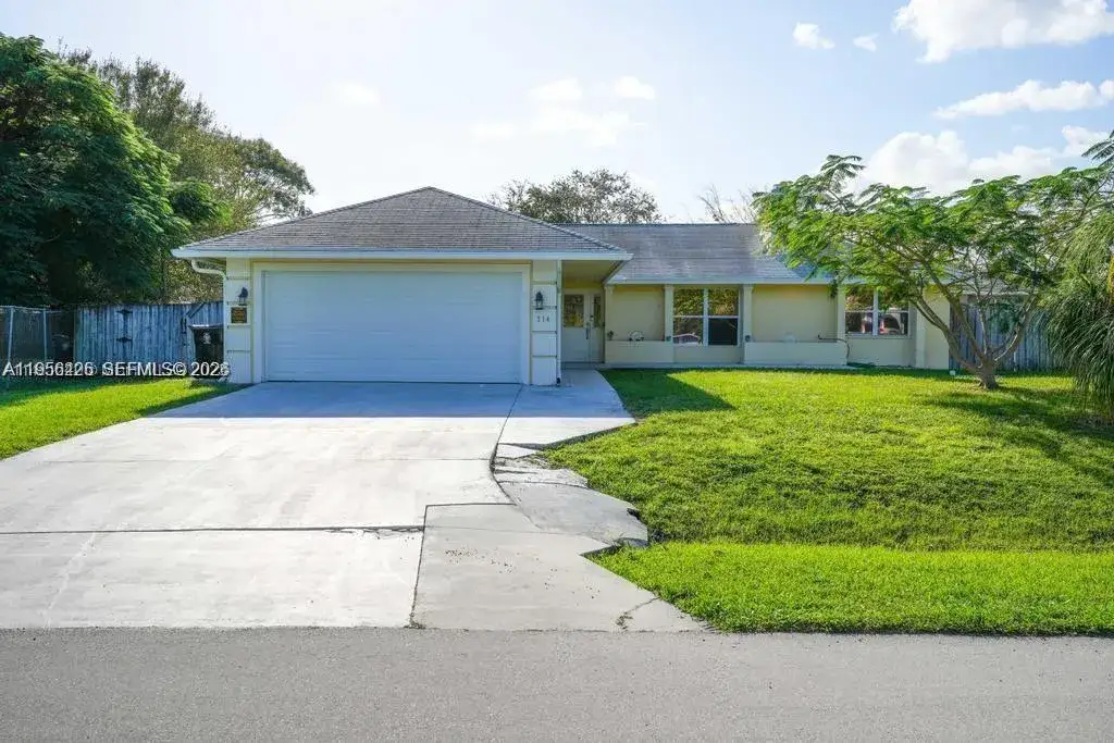 3 bedroom 2 bath Residential for sale at 714 NE Lanfair St, Port St. Lucie FL 34983