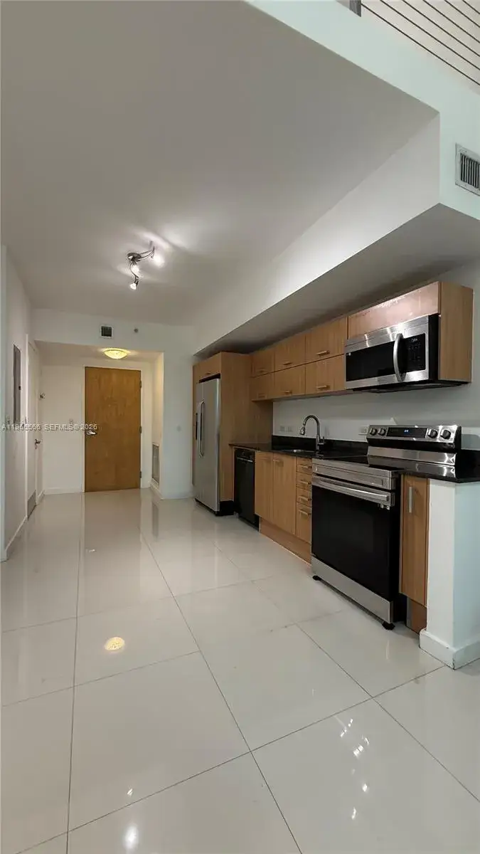 2 bedroom 2 bath Residential for sale at 350 S Miami Ave # 304, Miami FL 33130