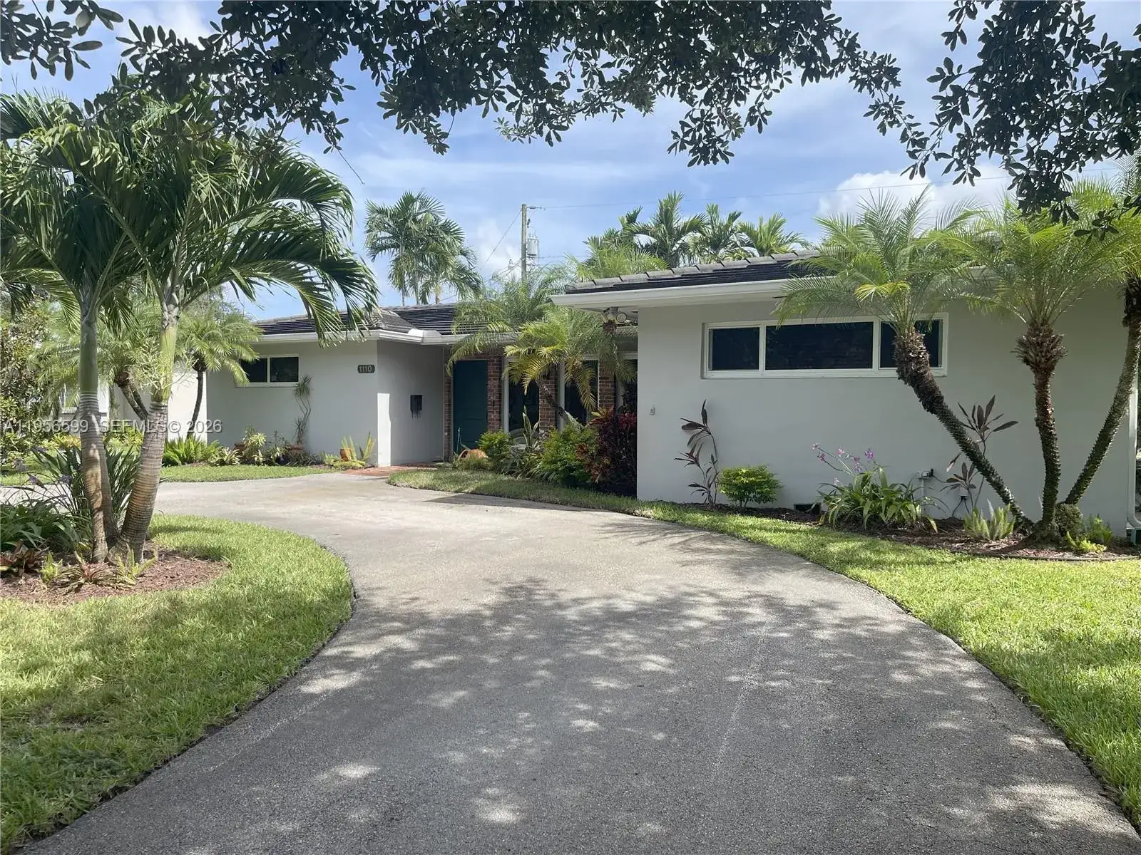 3 bedroom 2 bath Residential for sale at 1110 Redbird Ave, Miami Springs FL 33166